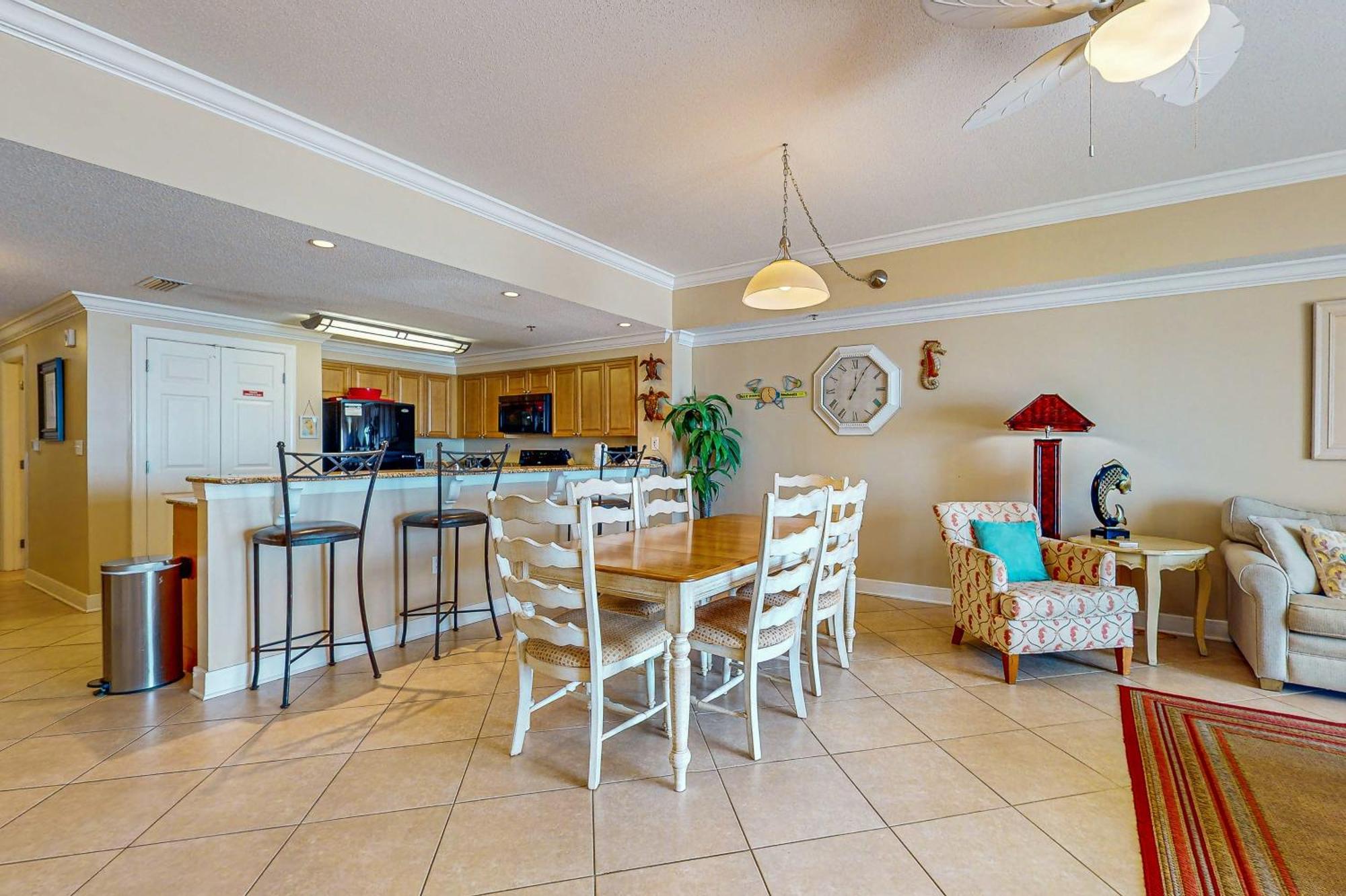 Escapes! To The Shores #204 * Orange Beach